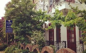 Rose Pension Konuk Evi